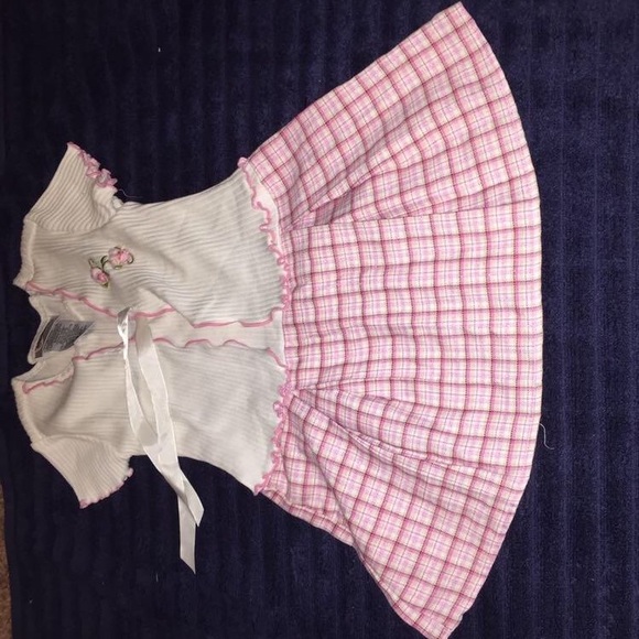 Youngland white and pink dress. 4T - Picture 1 of 3